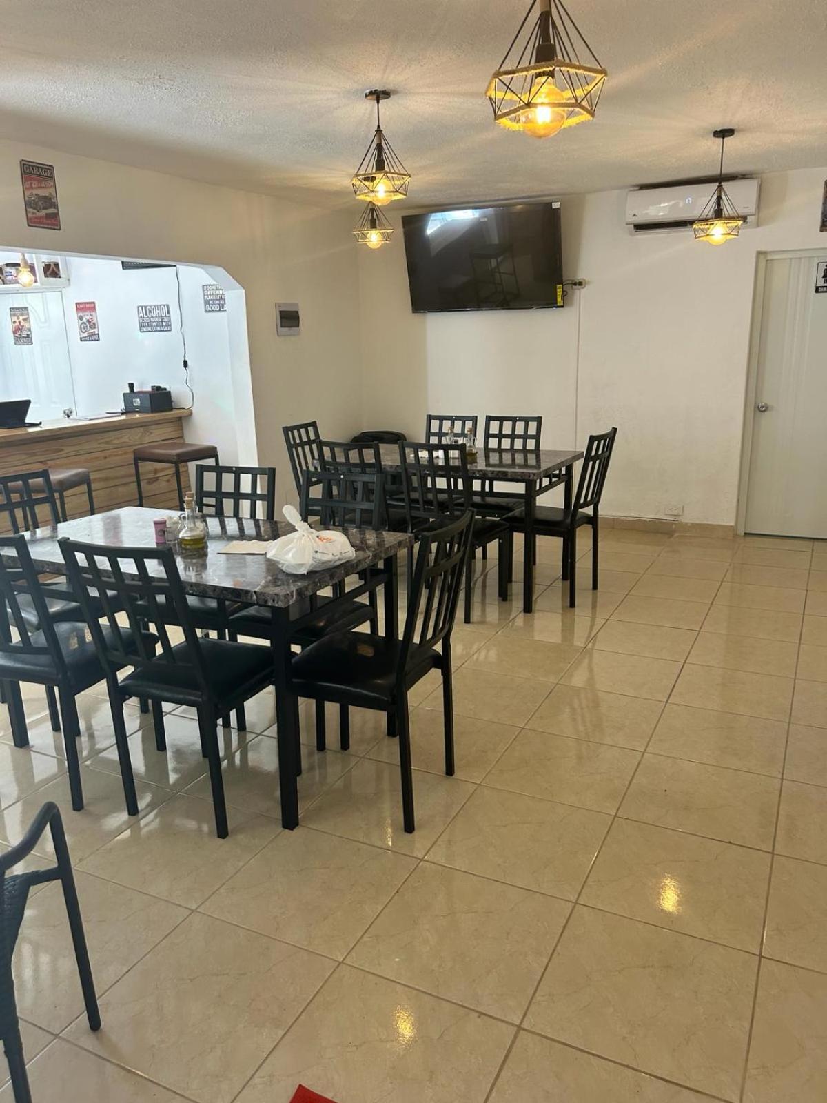 Hillmon'S Hotel Bar Lounge Sosúa Dış mekan fotoğraf